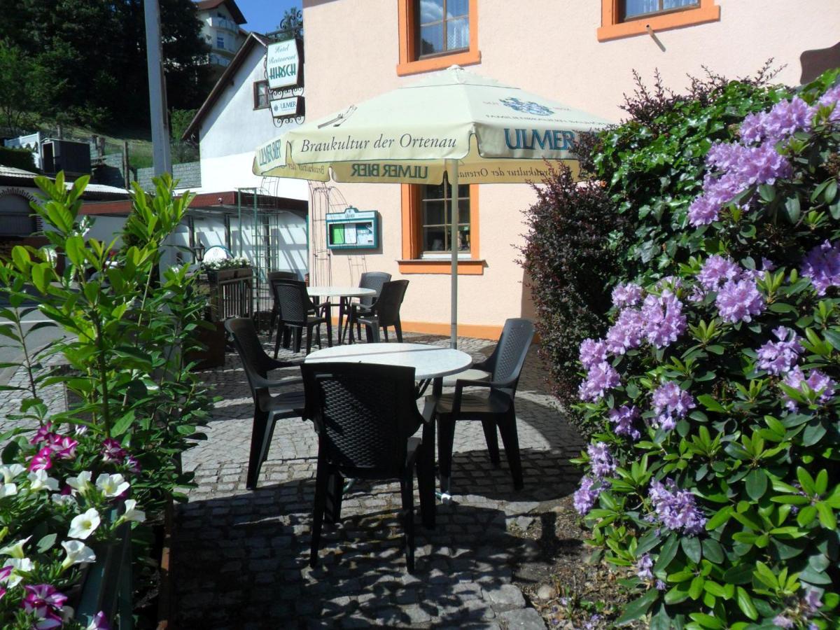 Hotel Hirsch Seebach Eksteriør billede